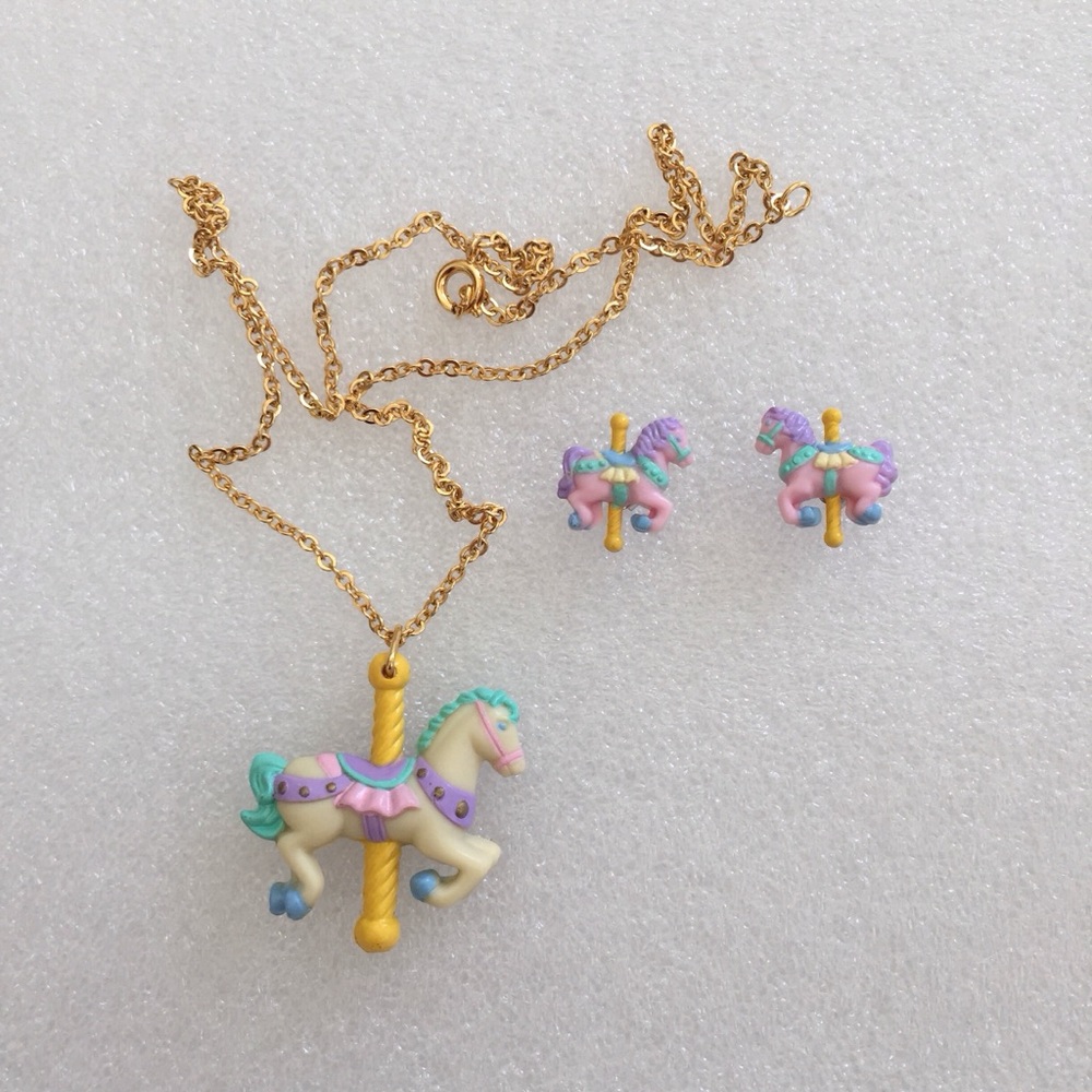 Vintage 1992 Avon Little Girls Pastel Ponies Necklace & Earrings Set